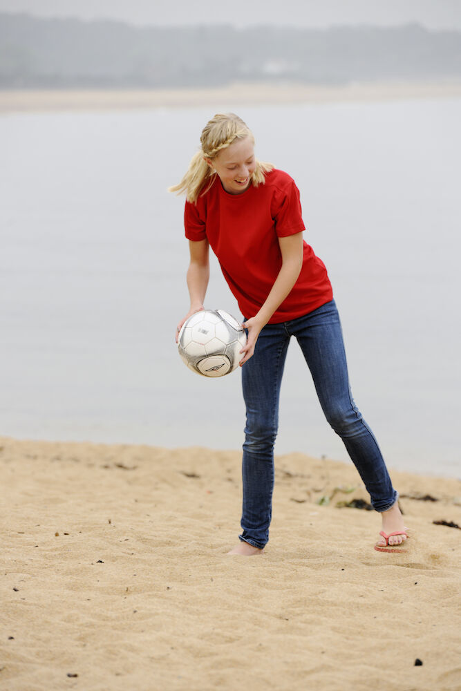 Textiltransfer, DTF-Transfer, magic-prints-textilveredelung-Arbeitskleidung Firmenkleidung Workwear sportbekleidung-t-shirt-hoodies-bedrucken sublimation-dtf-druck-sublimation-kleidungsedign-illustrationen-bedrucken individell gestalten